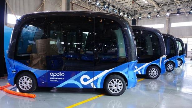 خط تولید انبوه مینی بوس خودران در چین کلید خورد