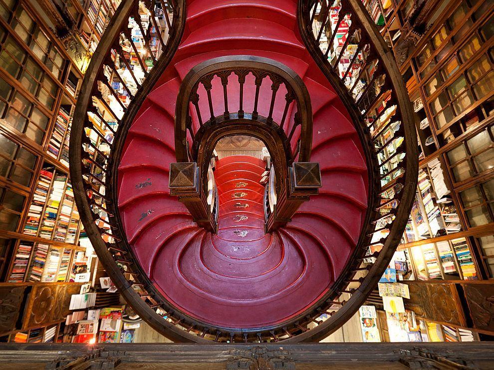 زیبا ترین کتابفروشی در پورتو