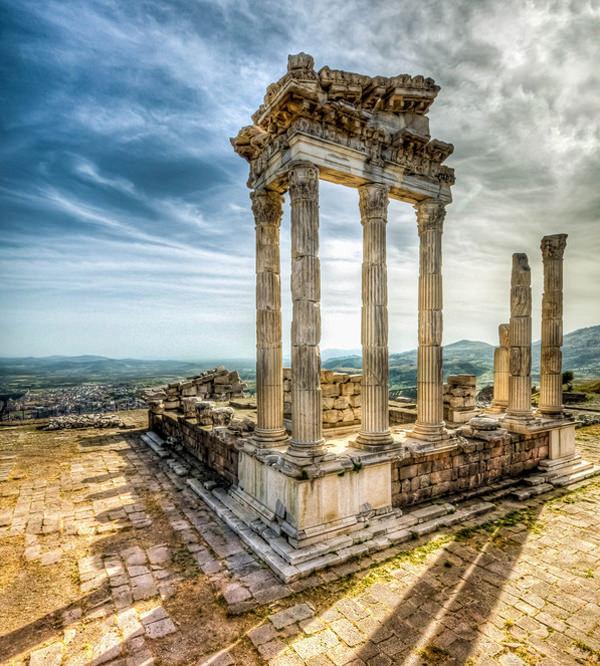 خرابه های شهر باستانی Pergamon ترکیه