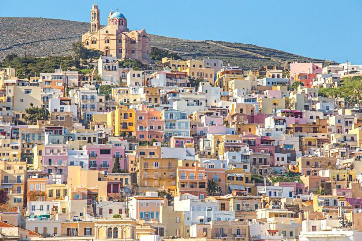 تعطیلات آرام در جزیره Syros یونان
