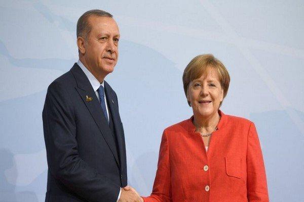 مرکل: احدی به بی ثباتی اقتصادی در ترکیه علاقه مند نیست