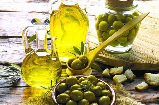 صنایع تبدیلی زیتون کشور بی هویت است