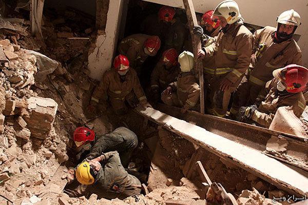6 نفر توسط آتش نشانان همدانی نجات یافتند