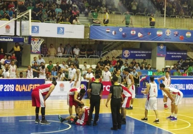 حاشیه دیدار بسکتبال ایران و فیلیپین، درگیری بازیکنان و خونریزی سر بازیکن فیلیپین