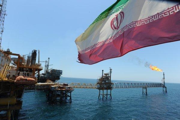 هند خرید نفت از ایران را کاهش می دهد