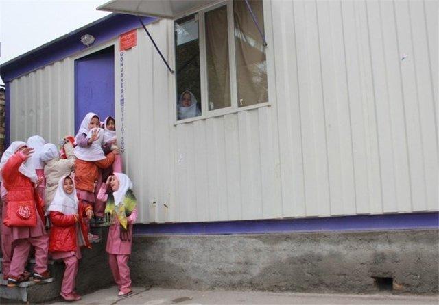 کمبود شدید فضای آموزشی در بجنورد، مشکل 1000 دانش آموز برای تامین لوازم مدرسه