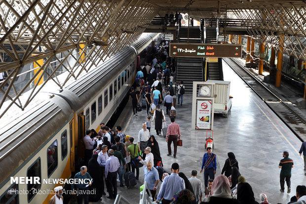 جابجایی مسافر از راه آهن آذربایجان 45 درصد افزایش یافت