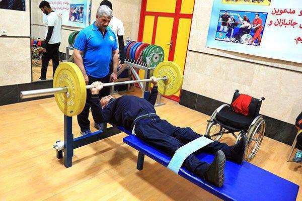 اردبیل در زمینه تجهیزات ورزشی معلولان با کمبود روبرو است