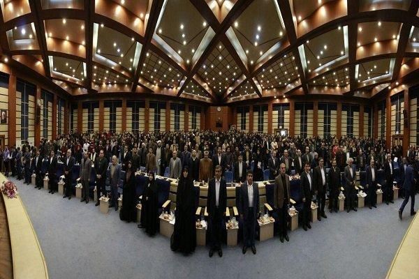 30 درصد سهم مدیریت استان همدان را به بانوان خواهم سپرد 30 درصد سهم مدیریت استان همدان را به بانوان خواهم سپرد