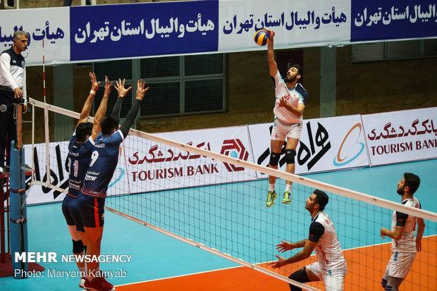 داوران بازی والیبال سایپا-شهرداری تبریز دوشنبه در کمیته داوران