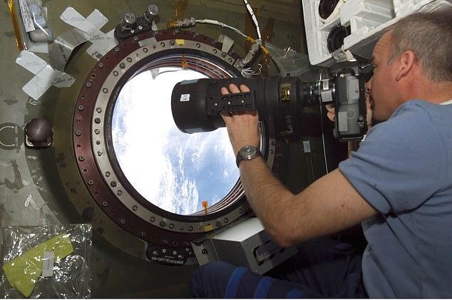 خطر نابودی بیخ گوش ایستگاه فضایی بین المللی