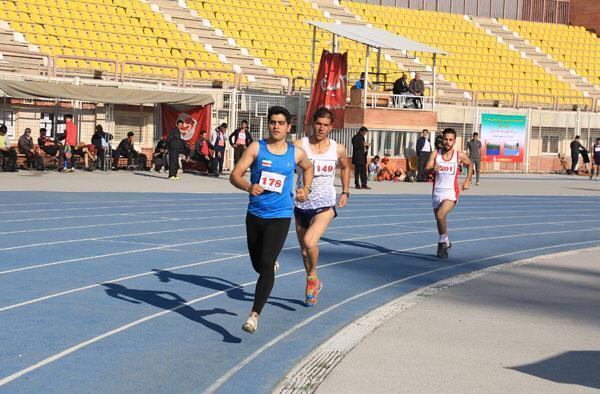 دو نشان ورزشکاران فارس در مسابقات دوومیدانی مردان با هوش میانه