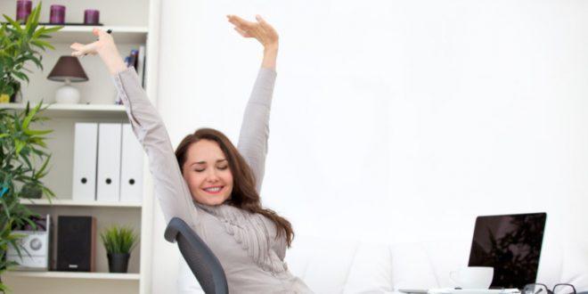 7 مزیت حرکات کششی در محیط کار و فعالیت های روزانه