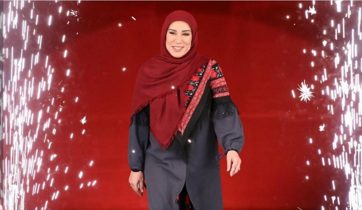 وقتی جناب خان در خندوانه نقش شهرزاد را بازی می کند!، خاطره خانم بازیگر از همکاری با علی نصیریان وقتی جناب خان در خندوانه نقش شهرزاد را بازی می نماید!، خاطره خانم بازیگر از همکاری با علی نصیریان