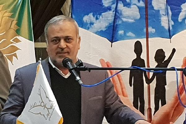 کارهای خیرخواهانه توسط مردم بهتر انجام می گردد