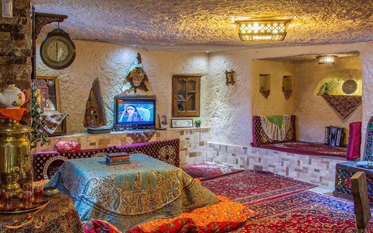 جزئیاتی از درجه بندی اقامتگاه های بوم گردی در ایران جزئیاتی از درجه بندی اقامتگاه های بوم گردی در ایران