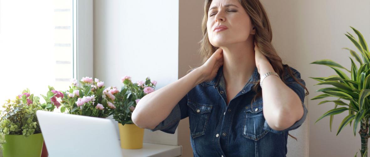 ورزش های کششی برای برطرف درد گردن و شانه