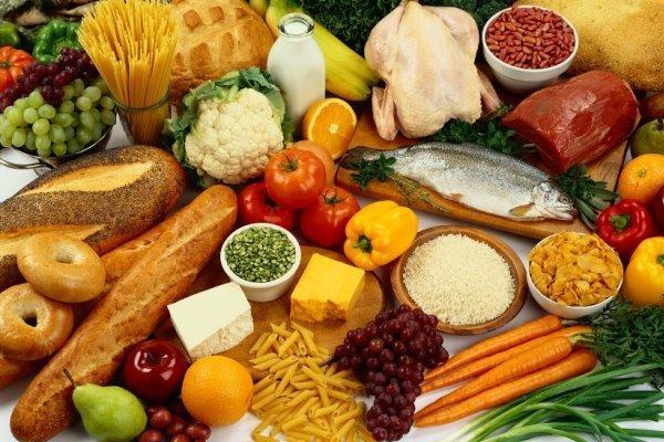 عادت های غذایی اشتباه بوشهری ها، خرما موجب افزایش قند خون می گردد