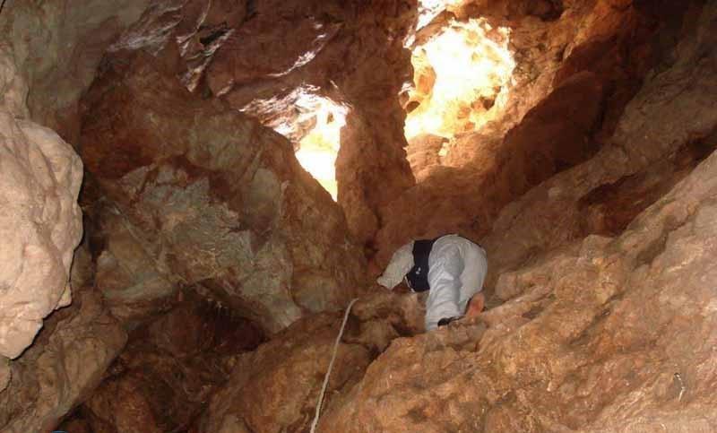 دنیای راز آلود زیرمینی ، رازهای نهفته در غارهای استان خراسان جنوبی دنیای راز آلود زیرمینی ، رازهای نهفته در غارهای استان خراسان جنوبی