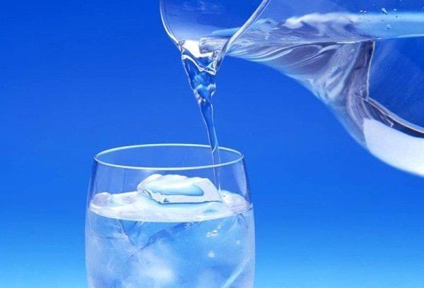 بیماری های که با نوشیدن آب قابل کنترل هستند