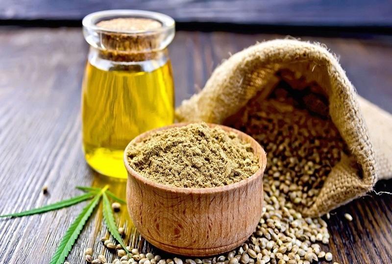 افزایش روغن طبیعی حاصل از دانه های روغنی با علم ژنتیک