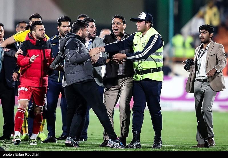 توضیحات رئیس اورژانس تهران درباره فوت یک طرفدار در استادیوم آزادی
