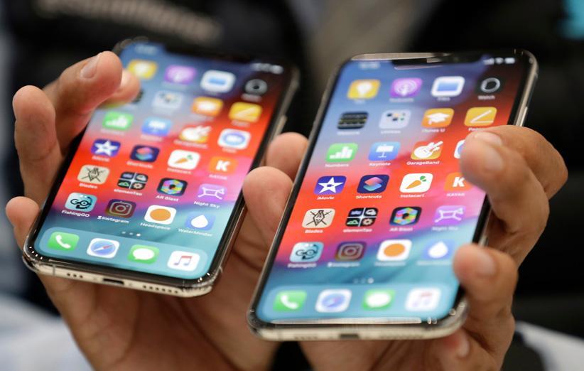 آمار فروش آیفون ها همچنان نزولی است ولی سرمایه گذاران راضی هستند