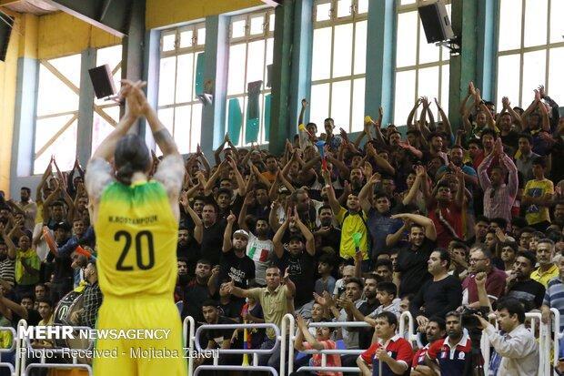 قهرمانی کاملا ایرانی در لیگ برتر، شادی قهرمانی تقدیم به سیل زدگان