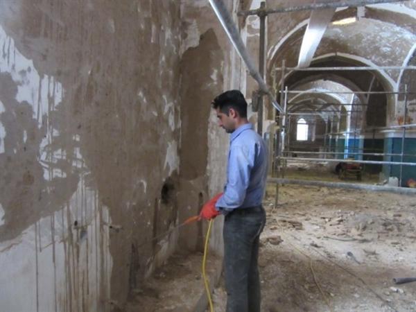 کنترل موریانه در مسجد جامع کبیر یزد