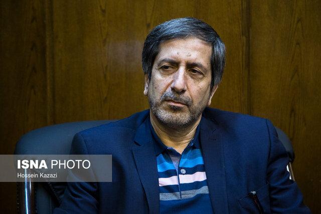 نقدی که برای تسویه حساب باشد، به جامعه آسیب جدی می زند