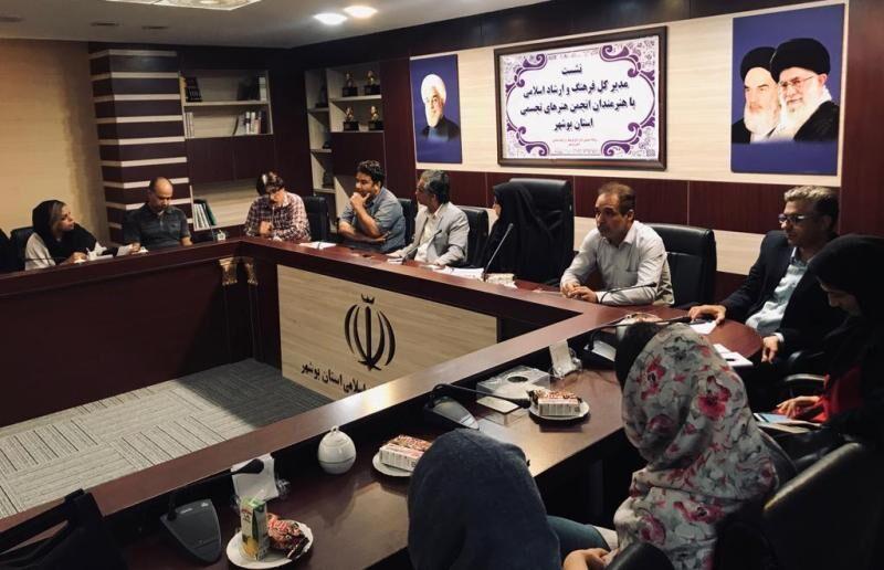 خبرنگاران انجمن هنرهای تجسمی بوشهر استعدادیابی کند