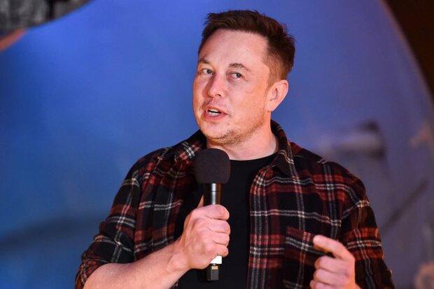 گاف الون ماسک درباره ماه و مریخ