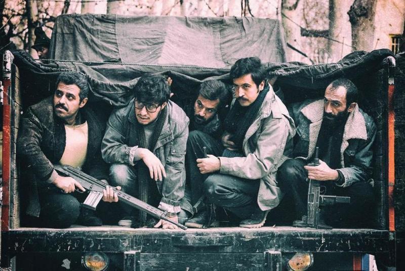 یک تیر و سه هدف در اکران ماجرای نیمروز، رد خون