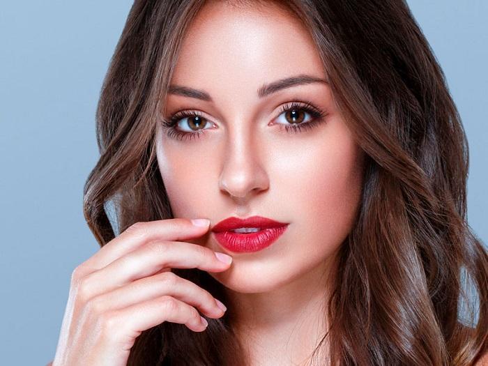 فیلر لب چیست و چگونه انجام می شود؟