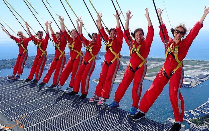 تنهایی جایی در دنیا که می توانید روی هوا راه بروید!