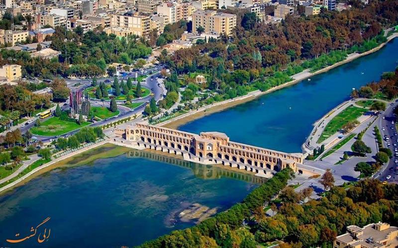 پل خواجو اصفهان، شاهکاری از معماری ایرانیان در دوره صفویان! پل خواجو اصفهان، شاهکاری از معماری ایرانیان در دوره صفویان!