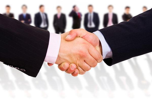 استخدام کارمند اداری آشنا به شبکه های اجتماعی