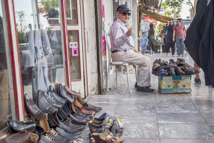 گلایه شهروندان کرجی از سدمعبر گلایه شهروندان کرجی از سدمعبر