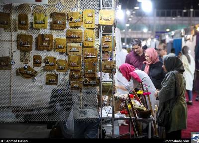 فروش 4میلیارد ریالی محصول صنایع دستی در نمایشگاه مشهد
