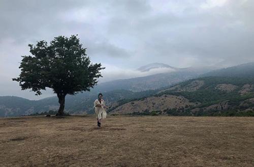 طبیعت گردی تابستانی الناز شاکردوست (عکس)