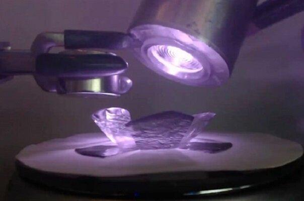 رباتی که با نور تغییر شکل می دهد