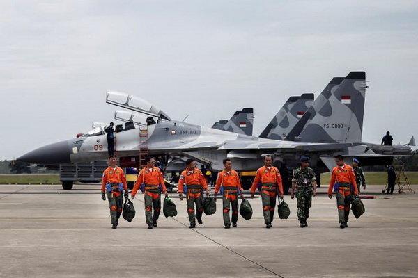 بزرگترین رزمایش نیروی هوایی اندونزی در دریای چین جنوبی