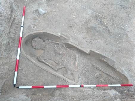 کشف گورستانی از دوران تاریخی در رامهرمز