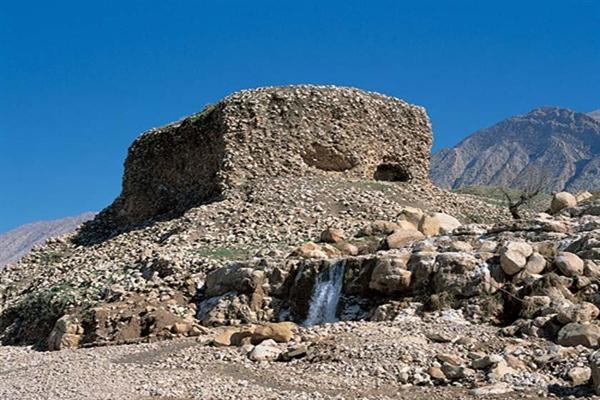 جزئیات آسیب زلزله شب گذشته به آثار تاریخی استان کرمانشاه