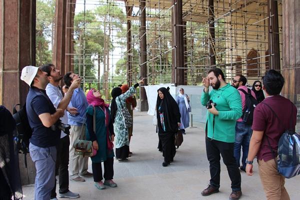 برگزاری کارگاه آموزشی بین المللی آشنایی با نقوش هندسی اسلامی ایرانی در اصفهان