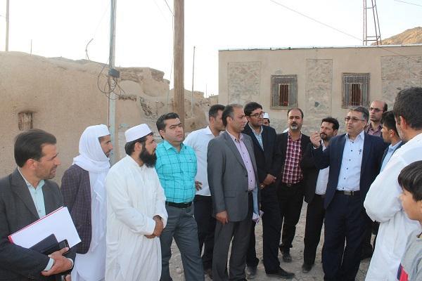 بازدید فرماندار سربیشه از روستای ماخونیک
