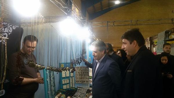 اولین نمایشگاه ملی صنایع دستی و سوغات از سراسر کشور درشهرستان کاشمر افتتاح شد