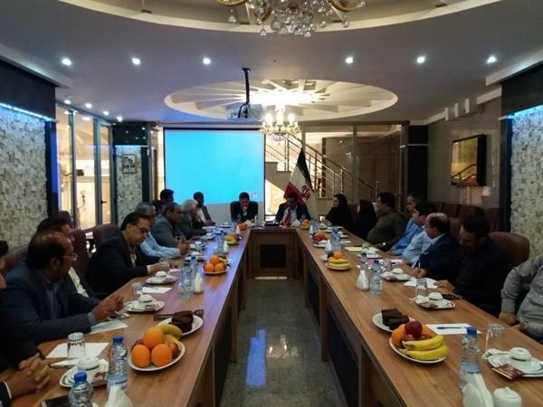 جلسه هم اندیشی مدیرکل میراث فرهنگی هرمزگان و جامعه هتل داران استان برگزار گردید