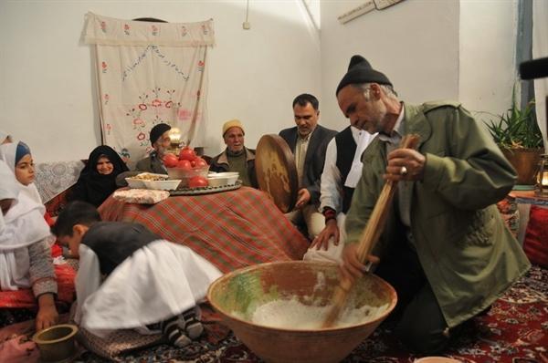 آیین سنتی چِراغوُ شوُ چِلهَّ در خلیل آباد برگزار می شود