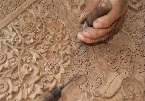 استفاده از صنایع دستی ایرانی نیازمند فرهنگ سازی بیشتر است
